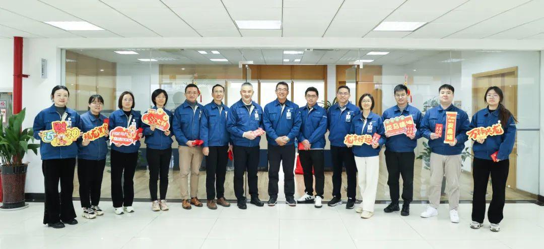 新年新氣象，萬事開門紅，我們開工啦！